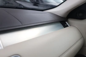 Land Rover Range Rover Evoque 2.0T Si4 AWD KAM Meridian PANO Memory SzH iCarbg, снимка 16