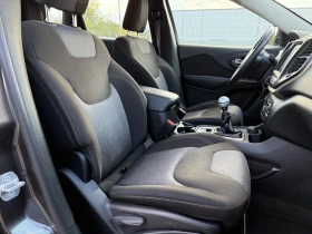Jeep Cherokee 2.0m-Jet 159x.km 4x4 | Mobile.bg    10