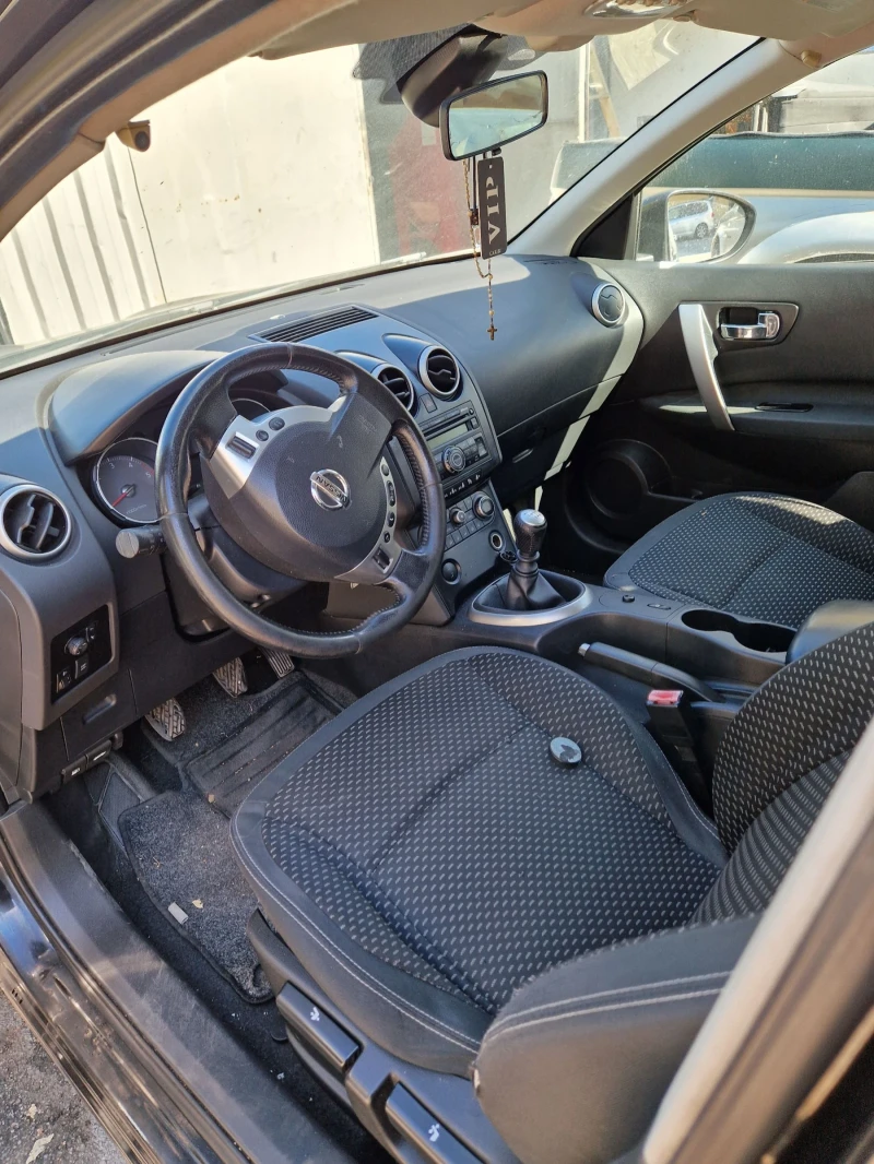 Nissan Qashqai 2.0 Dci 150к.с., снимка 7 - Автомобили и джипове - 47516245