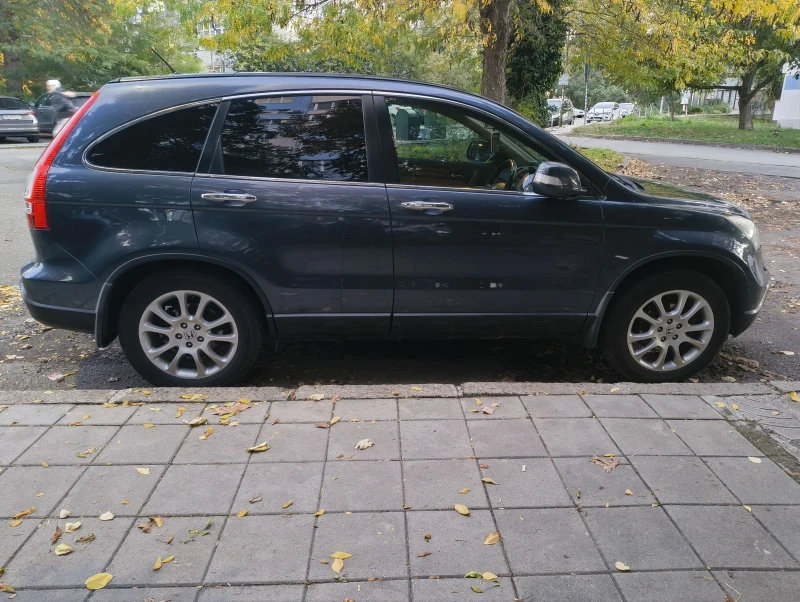 Honda Cr-v Газ/Бензин Автомат Кожа , снимка 3 - Автомобили и джипове - 52891905
