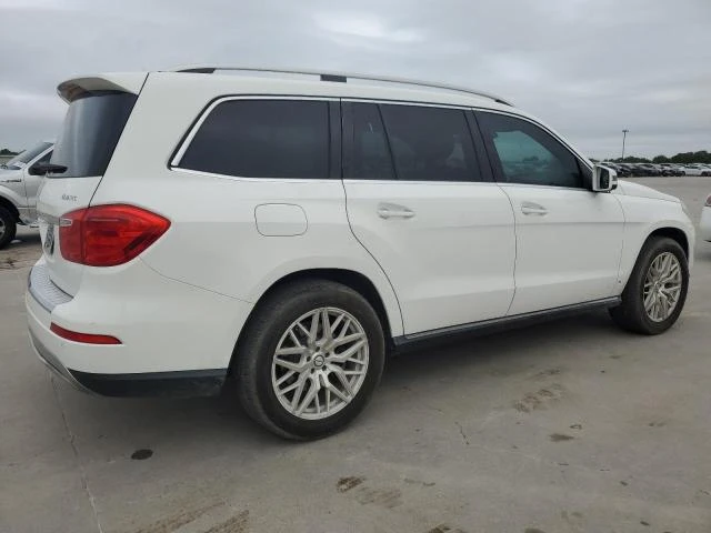 Mercedes-Benz GL  - изображение 2