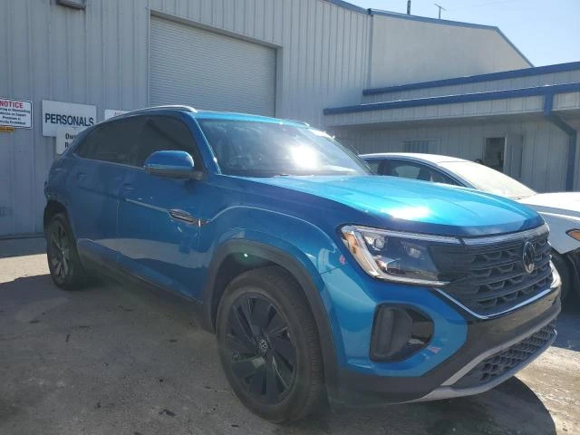 VW Atlas 2.0L 4 All wheel drive, снимка 9 - Автомобили и джипове - 53110742