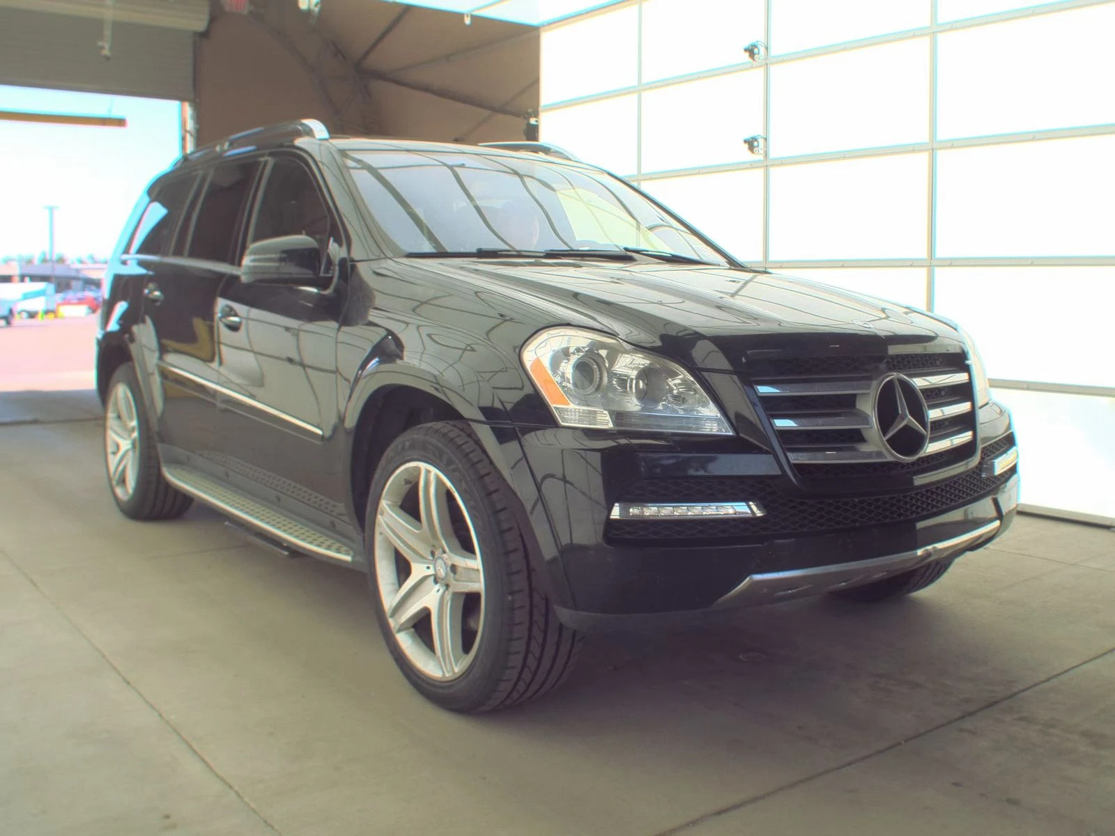 Mercedes-Benz GL 500 4MATIC (AMG-Pack) Обдух* Harman/Kardon* Въздух*   - изображение 3