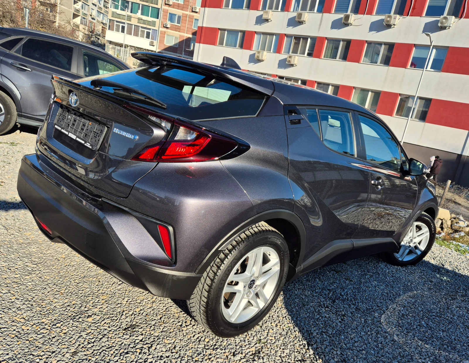 Toyota C-HR 1.8 HIBRID-LED-LINE ASSIST-PODGREV-CAMERA | Mobile.bg � ����������� 2