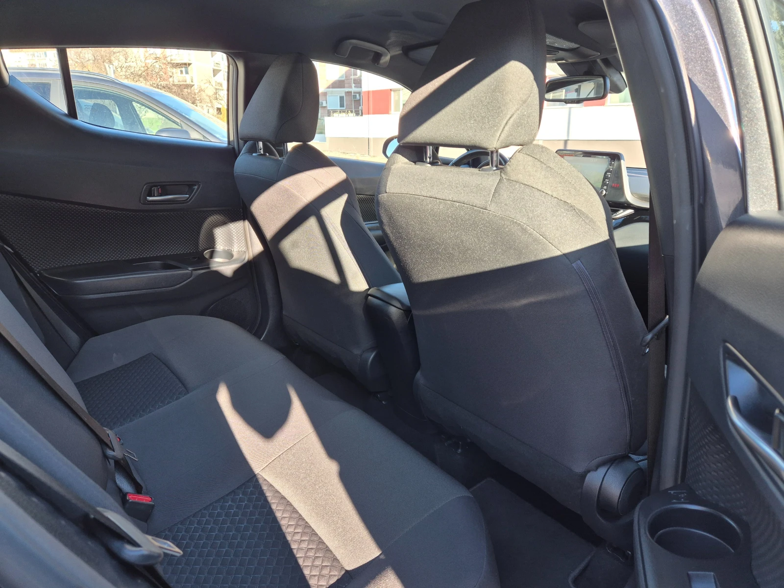 Toyota C-HR 1.8 HIBRID-LED-LINE ASSIST-PODGREV-CAMERA | Mobile.bg � ����������� 10