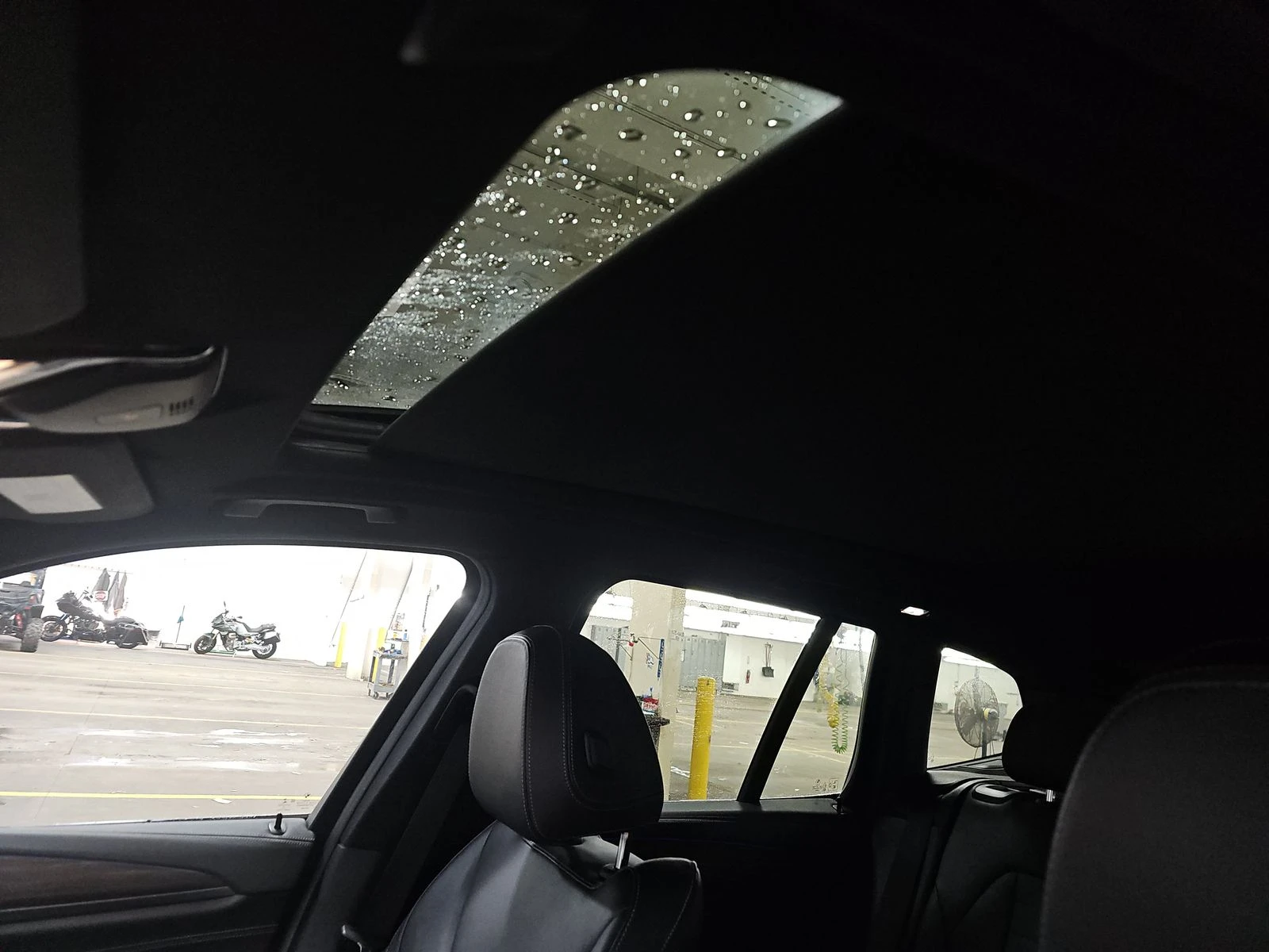 BMW X3 M* SPORT* �����* LANE* ASSIST* ������* �����*  | Mobile.bg � ����������� 15