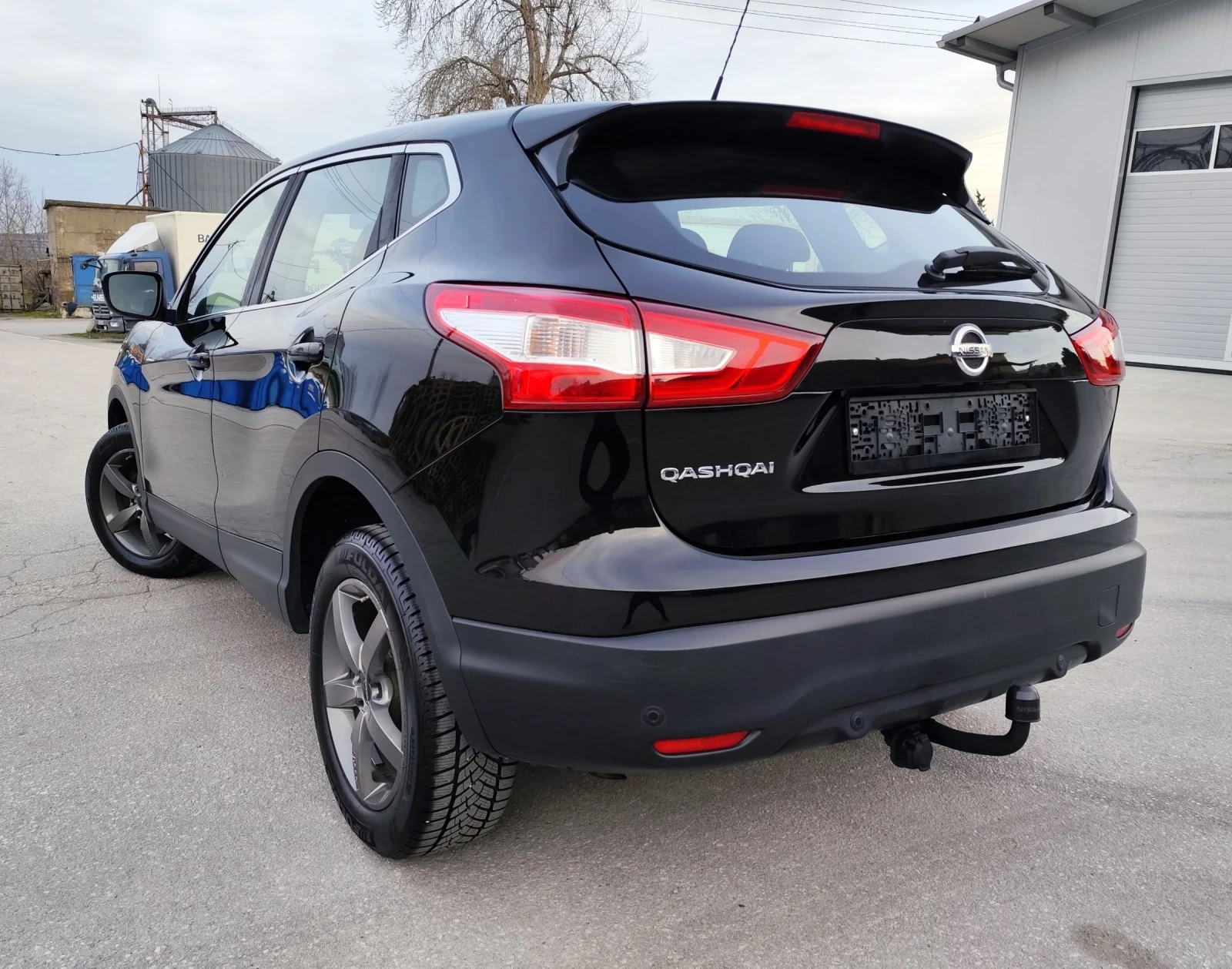 Nissan Qashqai 1.6DCI-4x4-LED-NAVI-КАМЕРА-ПОДГРЯВАНЕ-EURO-6, снимка 5 - Автомобили и джипове - 53772252