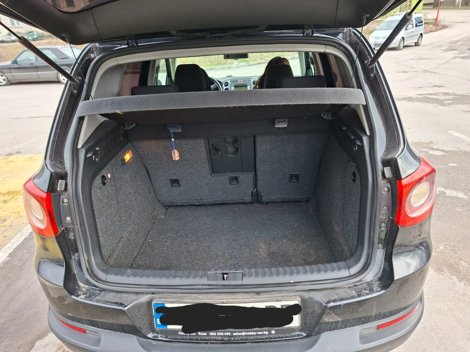 VW Tiguan 2.0TDI..4X4..ел, снимка 9 - Автомобили и джипове - 54034938