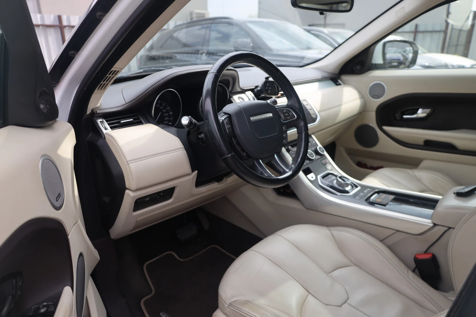 Land Rover Range Rover Evoque 2.0T Si4 AWD KAM Meridian PANO Memory SzH iCarbg | Mobile.bg � ����������� 10