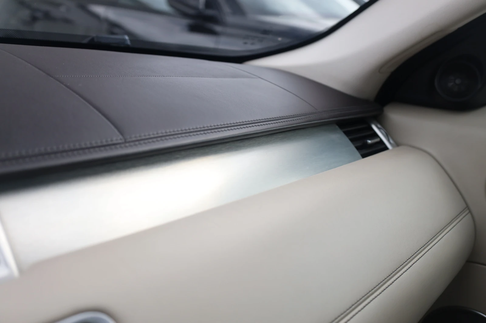 Land Rover Range Rover Evoque 2.0T Si4 AWD KAM Meridian PANO Memory SzH iCarbg | Mobile.bg � ����������� 16