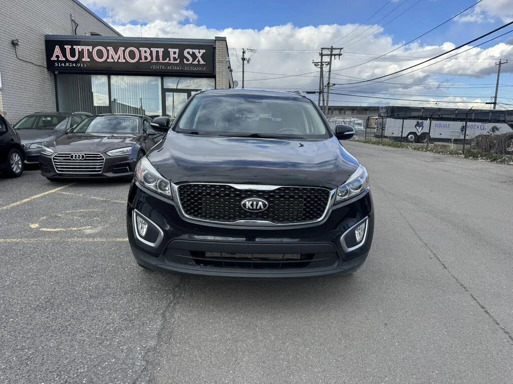 Kia Sorento  LX V6 AWD АвтоКредит  (ЦЕНА ДО БГ), снимка 2 - Автомобили и джипове - 54528819