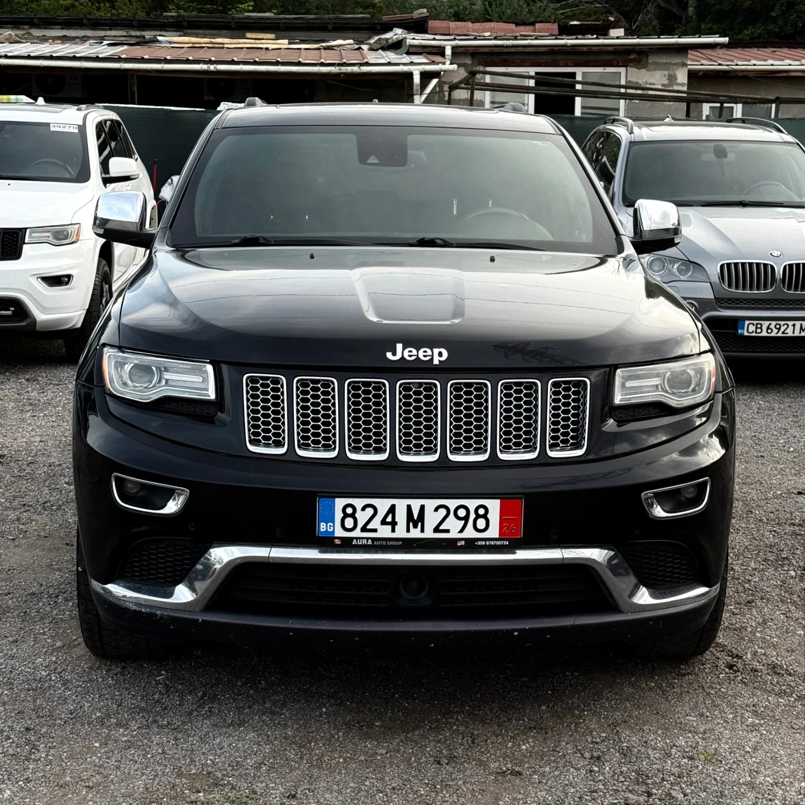 Jeep Grand cherokee SUMMIT/HEMI/DISTR/HARMAN/Камера/Обдух/Въздух, снимка 2 - Автомобили и джипове - 54998915