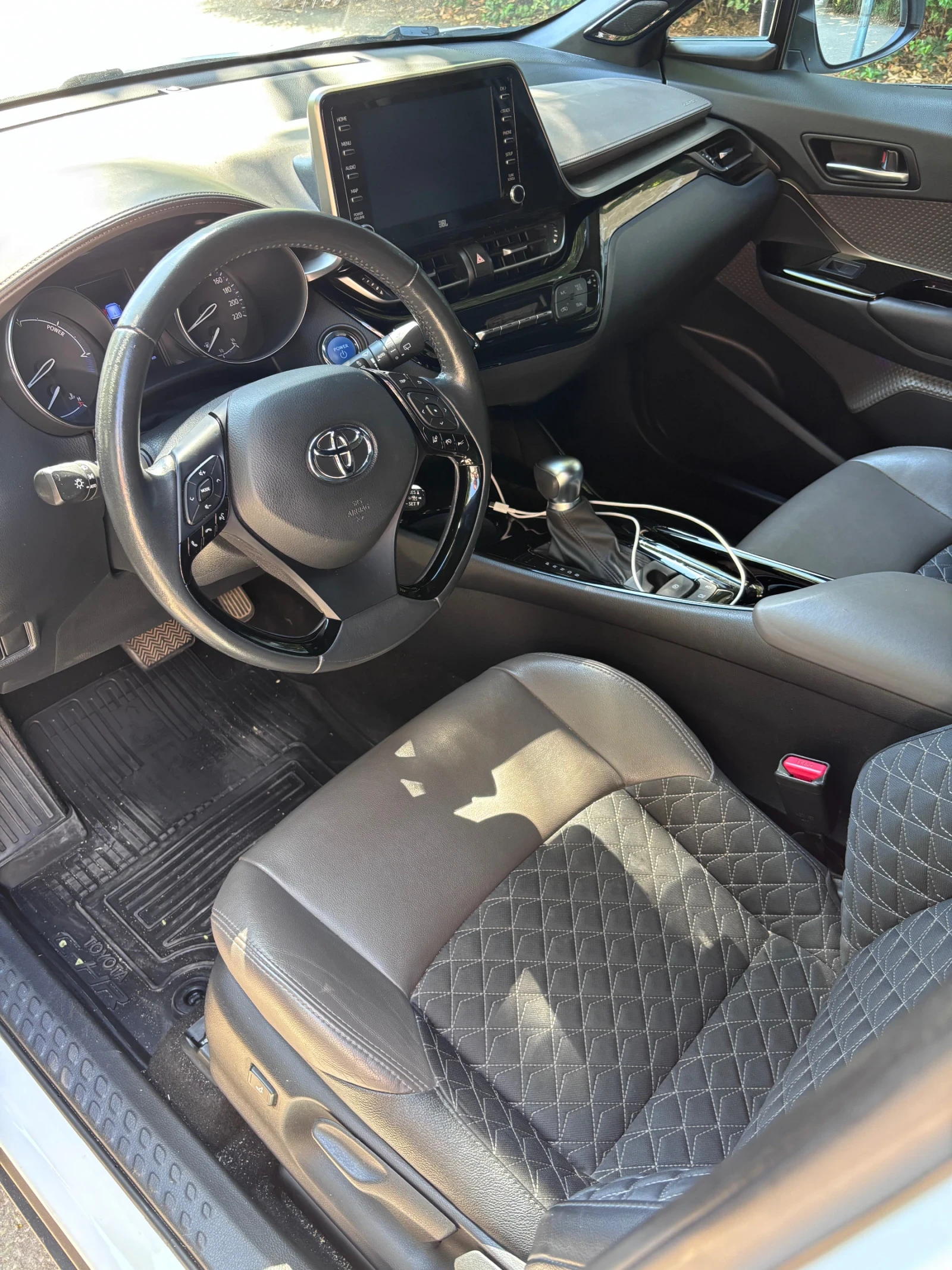 Toyota C-HR * FULL* , снимка 5 - Автомобили и джипове - 56543659