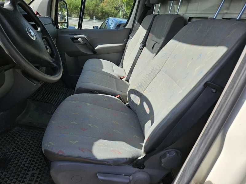 VW Crafter Бордови 3+ 1 места Климатик!, снимка 12 - Бусове и автобуси - 47511293