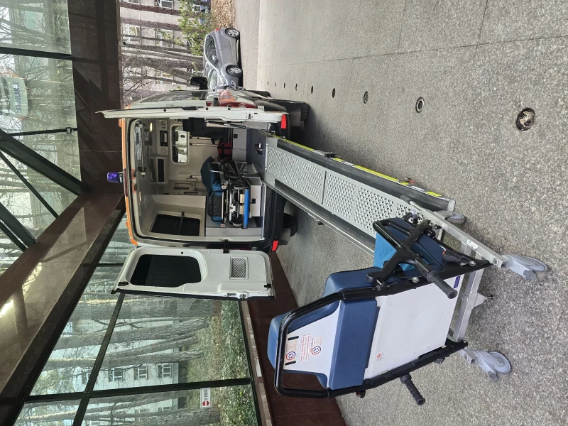 VW Crafter, снимка 5 - Бусове и автобуси - 53187688