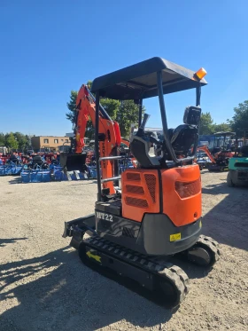 Багер Kubota 2.2 тон, с Кубота двигател, снимка 3
