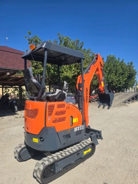 Багер Kubota 2.2 тон, с Кубота двигател, снимка 2