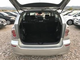 Toyota Corolla verso САМО НА ЧАСТИ , снимка 16