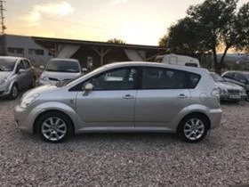 Toyota Corolla verso САМО НА ЧАСТИ , снимка 2