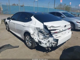 Toyota Camry 2.5l Le, снимка 3