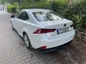 Lexus IS 300h, снимка 5