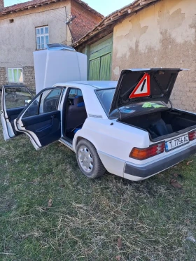 Mercedes-Benz 190, снимка 10