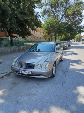 ������ Mercedes-Benz E 320