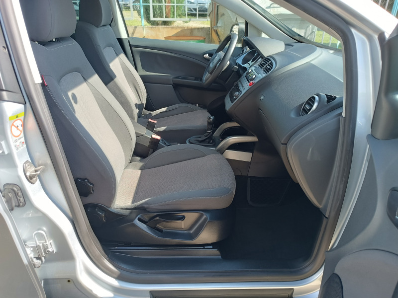 Seat Altea 1.9TDI XL Facelift 157000km! , снимка 9 - Автомобили и джипове - 45928635