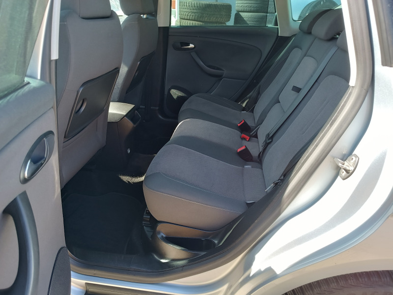 Seat Altea 1.9TDI XL Facelift 157000km! , снимка 11 - Автомобили и джипове - 45928635