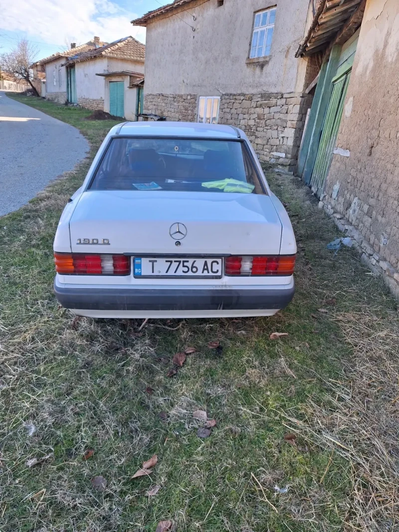 Mercedes-Benz 190, снимка 5 - Автомобили и джипове - 47267808