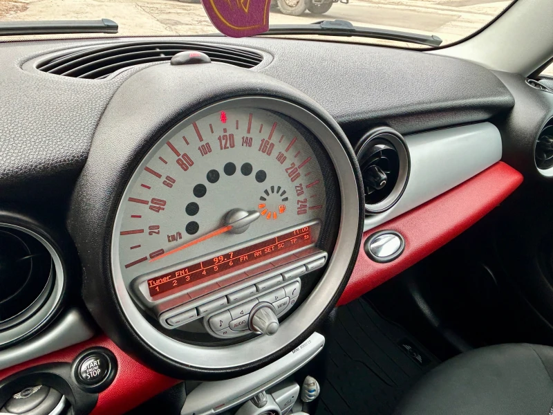 Mini Cooper 1.6i-Автоматик , снимка 11 - Автомобили и джипове - 48360918