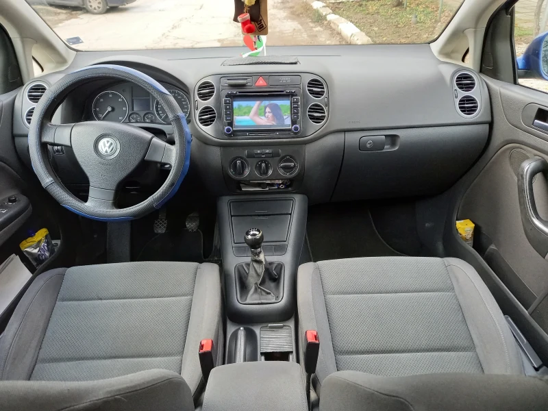 VW Golf Plus, снимка 6 - Автомобили и джипове - 49558805