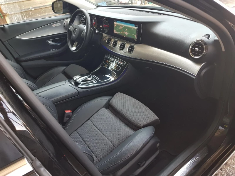 Mercedes-Benz E 200 2.0 150к.с., снимка 10 - Автомобили и джипове - 52292370