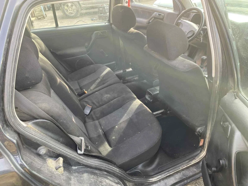 VW Golf, снимка 9 - Автомобили и джипове - 52626813