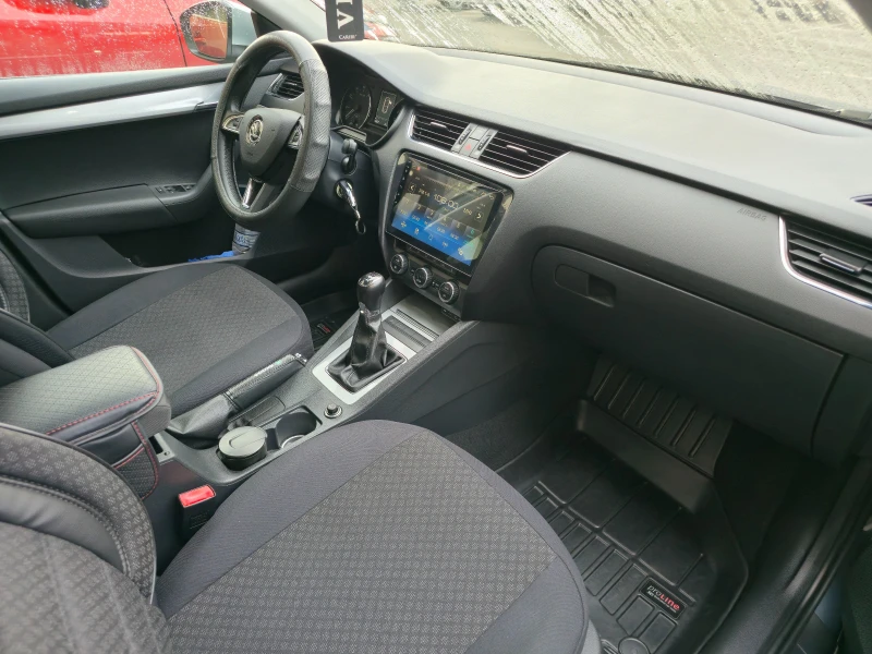 Skoda Octavia, снимка 11 - Автомобили и джипове - 53066761