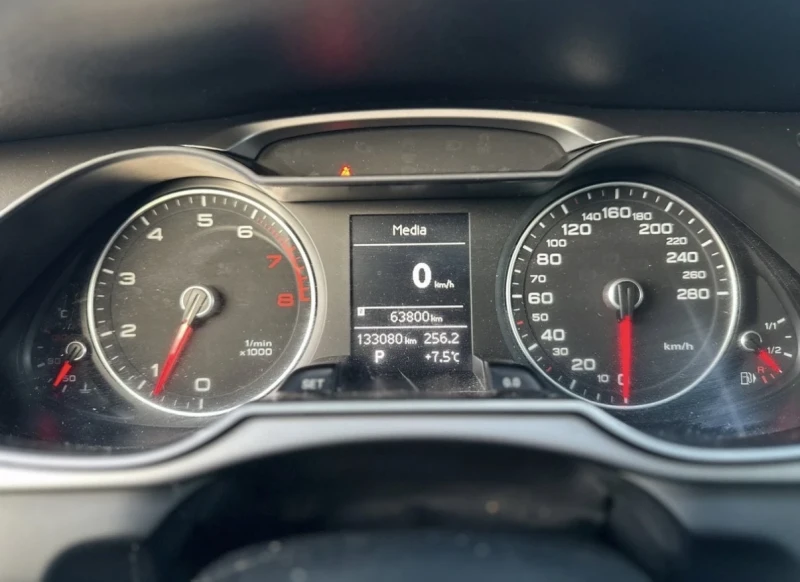 Audi A4 Allroad ПОДГРЕВИ * * БЕЗ ИНЦИДЕНТИ * * CARFAX * * , снимка 9 - Автомобили и джипове - 53221596