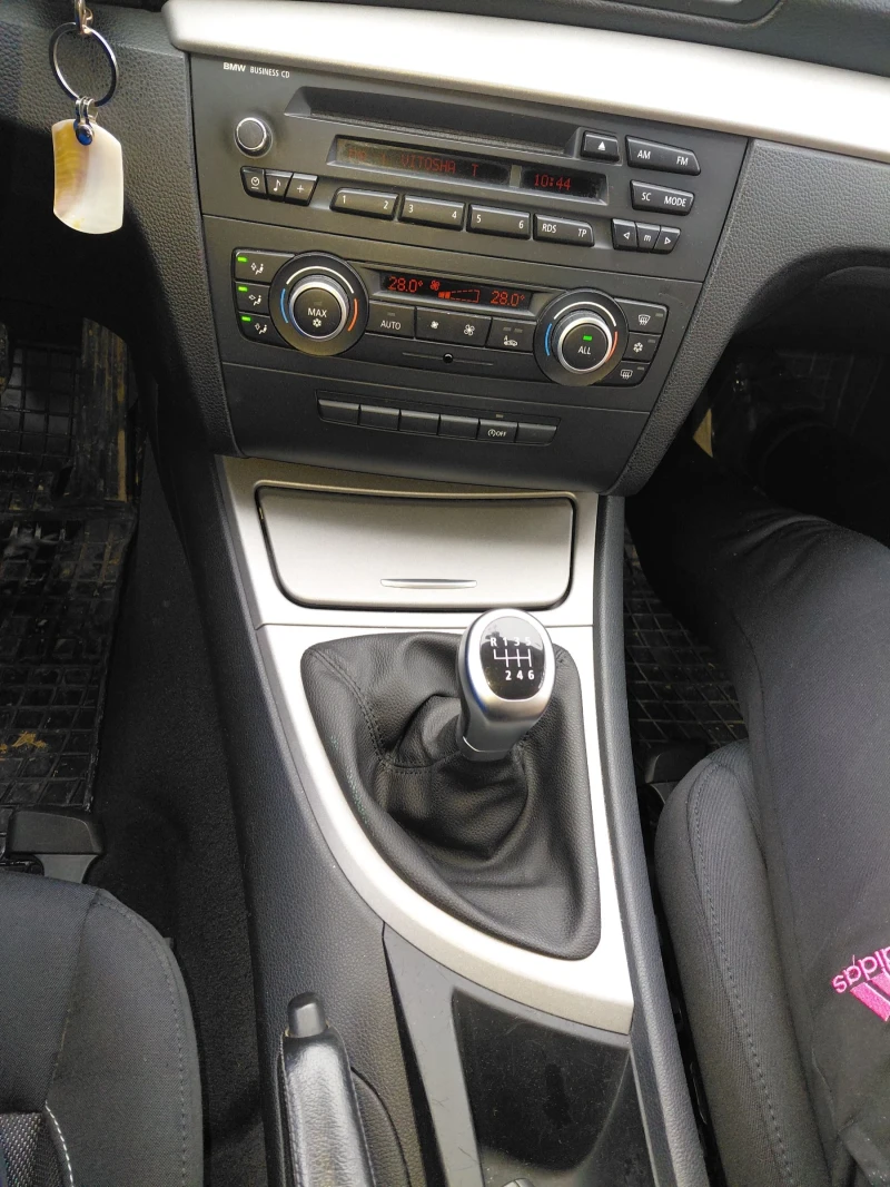 BMW 116 Facelift, снимка 8 - Автомобили и джипове - 53507321