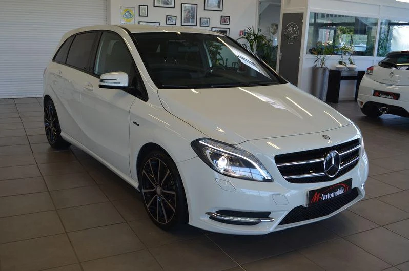 Mercedes-Benz B 180 цди на части, снимка 2 - Автомобили и джипове - 47090568