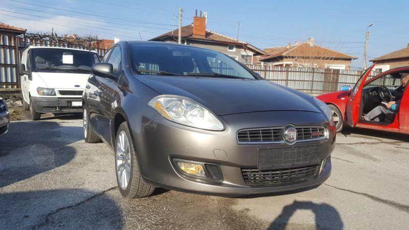 Fiat Bravo 1.9 150 кс, снимка 6 - Автомобили и джипове - 27329163