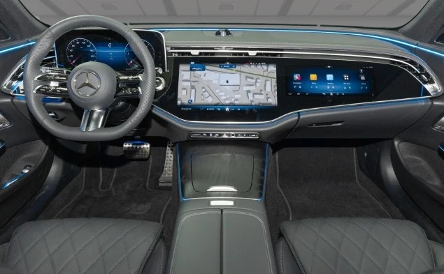 Mercedes-Benz E 450 d 4Matic = AMG Line = Premium Plus Гаранция, снимка 7 - Автомобили и джипове - 53604770