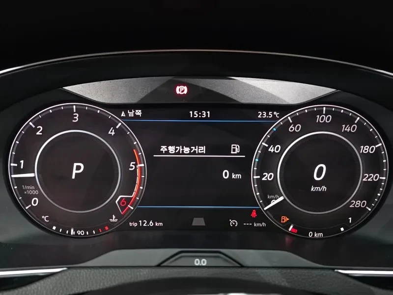 VW Arteon 2.0 Tdi Premium, снимка 8 - Автомобили и джипове - 55785178
