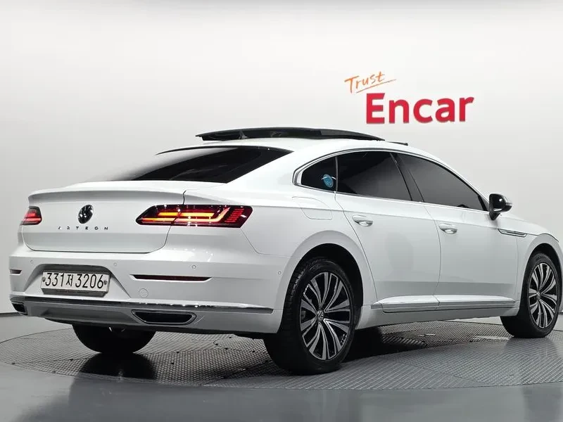 VW Arteon 2.0 Tdi Premium, снимка 2 - Автомобили и джипове - 55785178