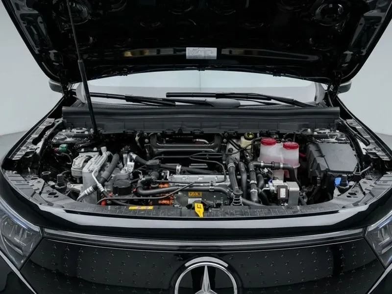 Mercedes-Benz EQB 4Matic Progressive, снимка 6 - Автомобили и джипове - 55800800