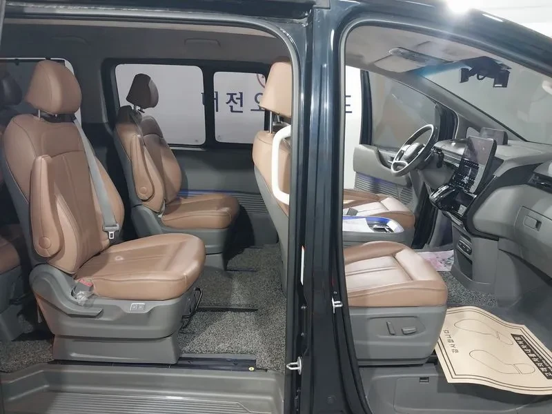 Hyundai Staria Lounge 9-Seater Inspiration | Mobile.bg � ����������� 16