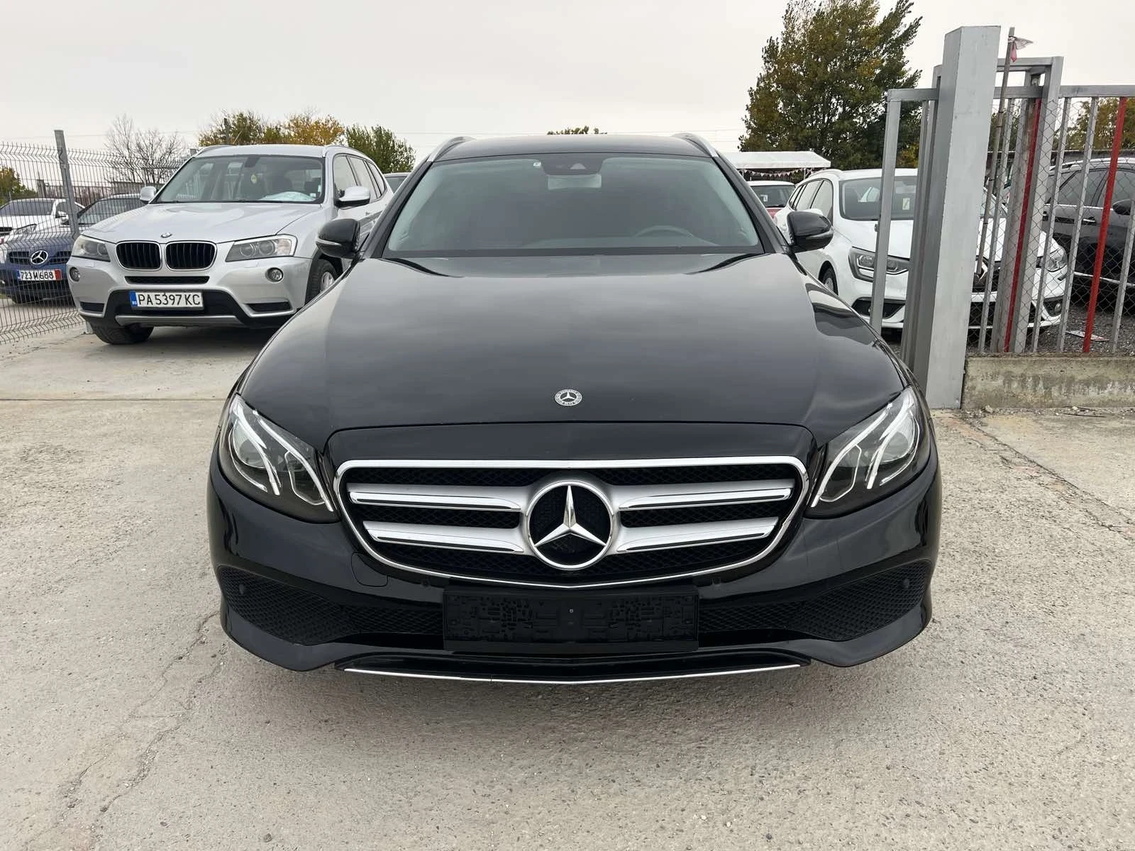 Mercedes-Benz E 200 2.0 150к.с., снимка 1