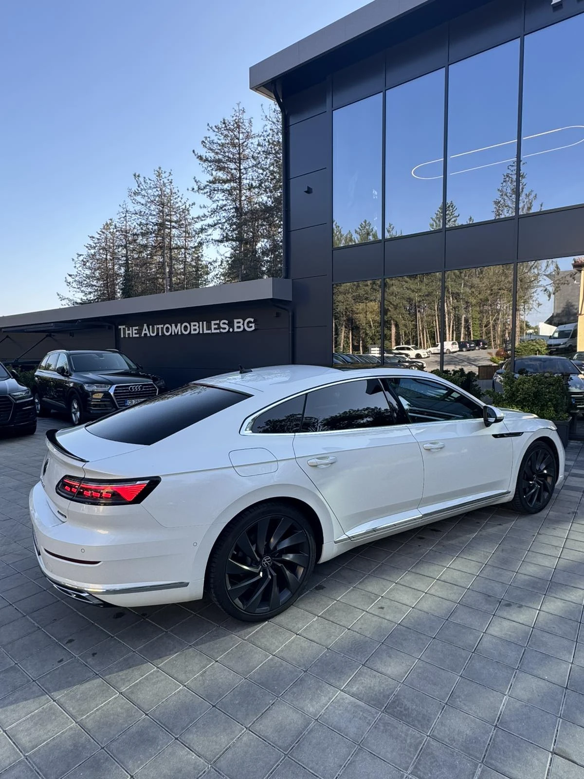 VW Arteon R-LINE - изображение 8