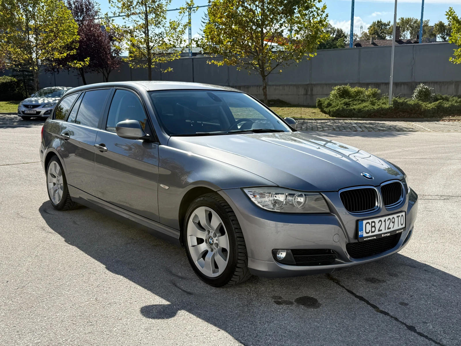 BMW 318 facelift 2.0i 143 к.с. - изображение 6