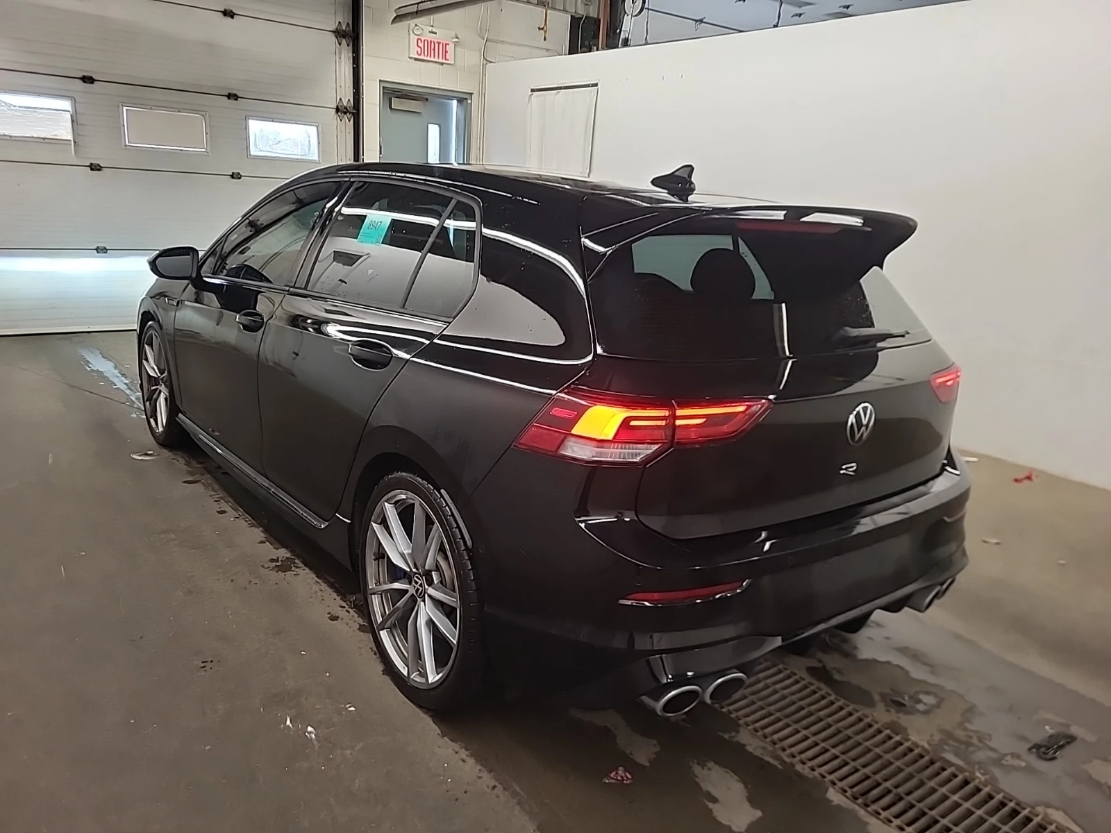 VW Golf * R-LINE* CARFAX * БЕЗ ПЪРВОНАЧАЛНА ВНОСКА - изображение 6