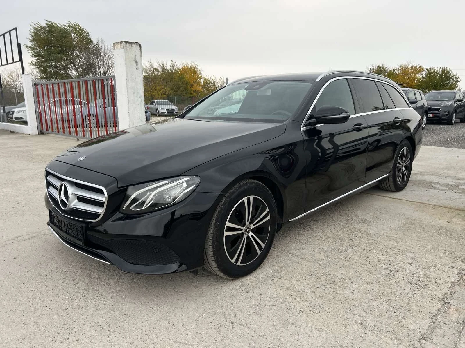 Mercedes-Benz E 200 2.0 150к.с. - изображение 5