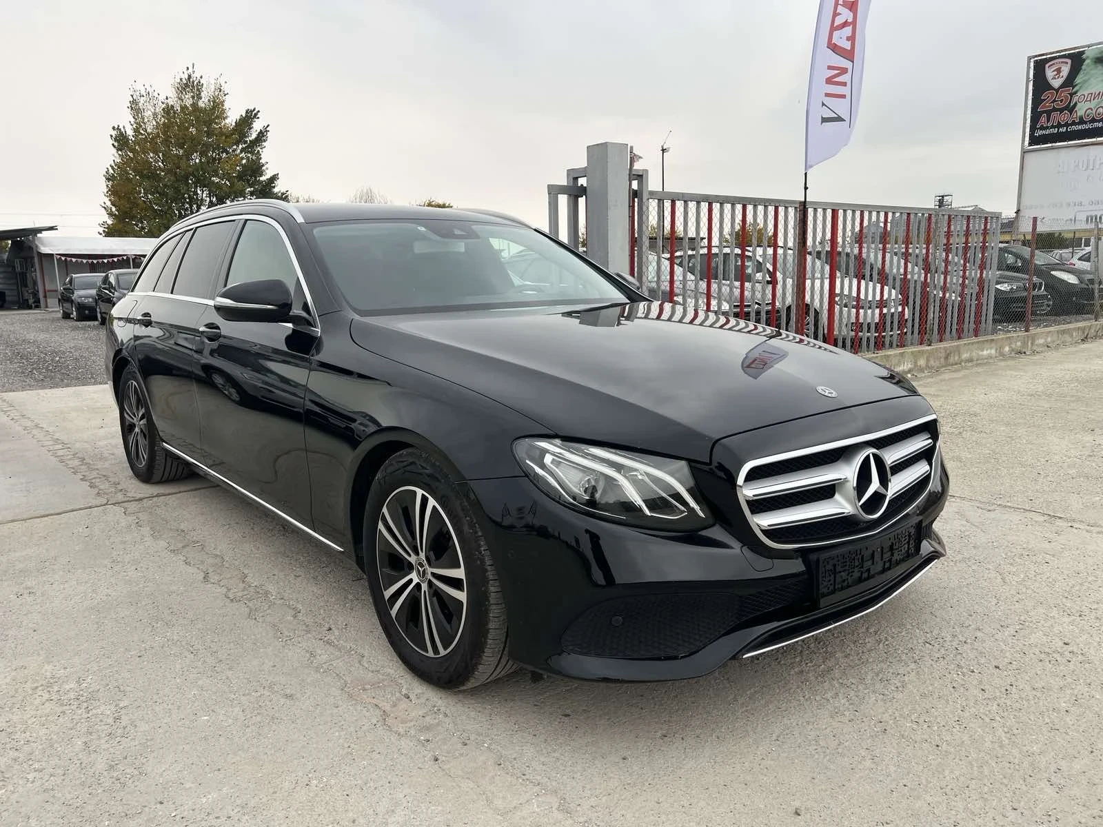 Mercedes-Benz E 200 2.0 150к.с. - изображение 2